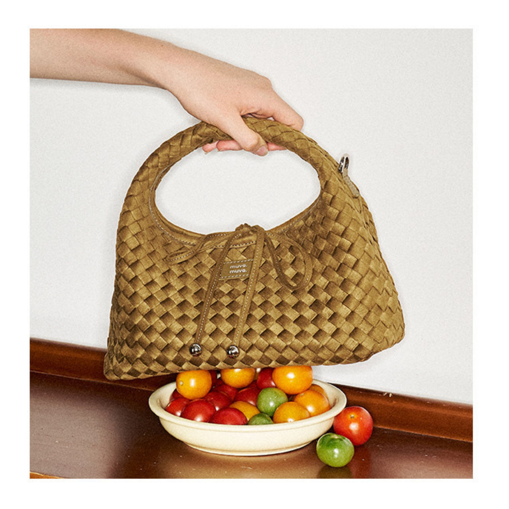 Muva Woven Mini Triangle Pouch Çanta